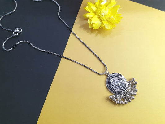 Silver Alloy Ethnic S-hook Chain For Women (Skin Safe)