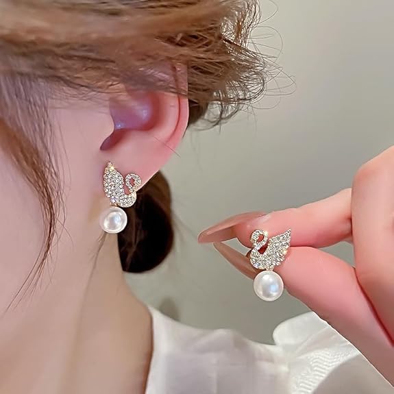 Swan Pearl Mini Stud Earrings – Gold Plated Crystal Elegance