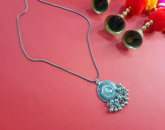 Silver Alloy Ethnic S-hook Chain For Women (Skin Safe)