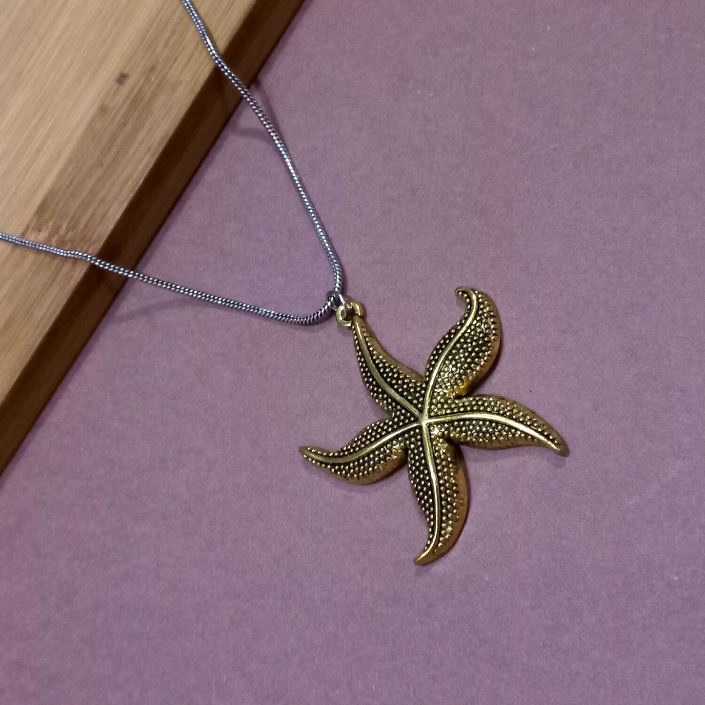 Silver Brass Contemporary S-hook Chain For Women & Boys & Men (Skin Safe)