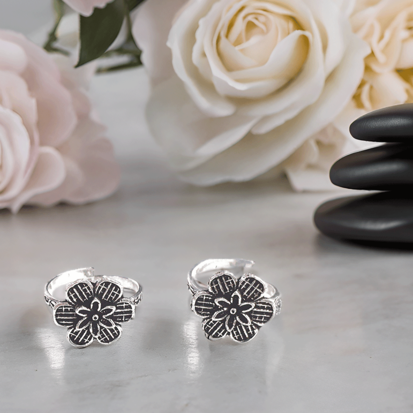 Silver Alloy Comfort Ethnic Toe Ring Set For Women (Skin Safe)