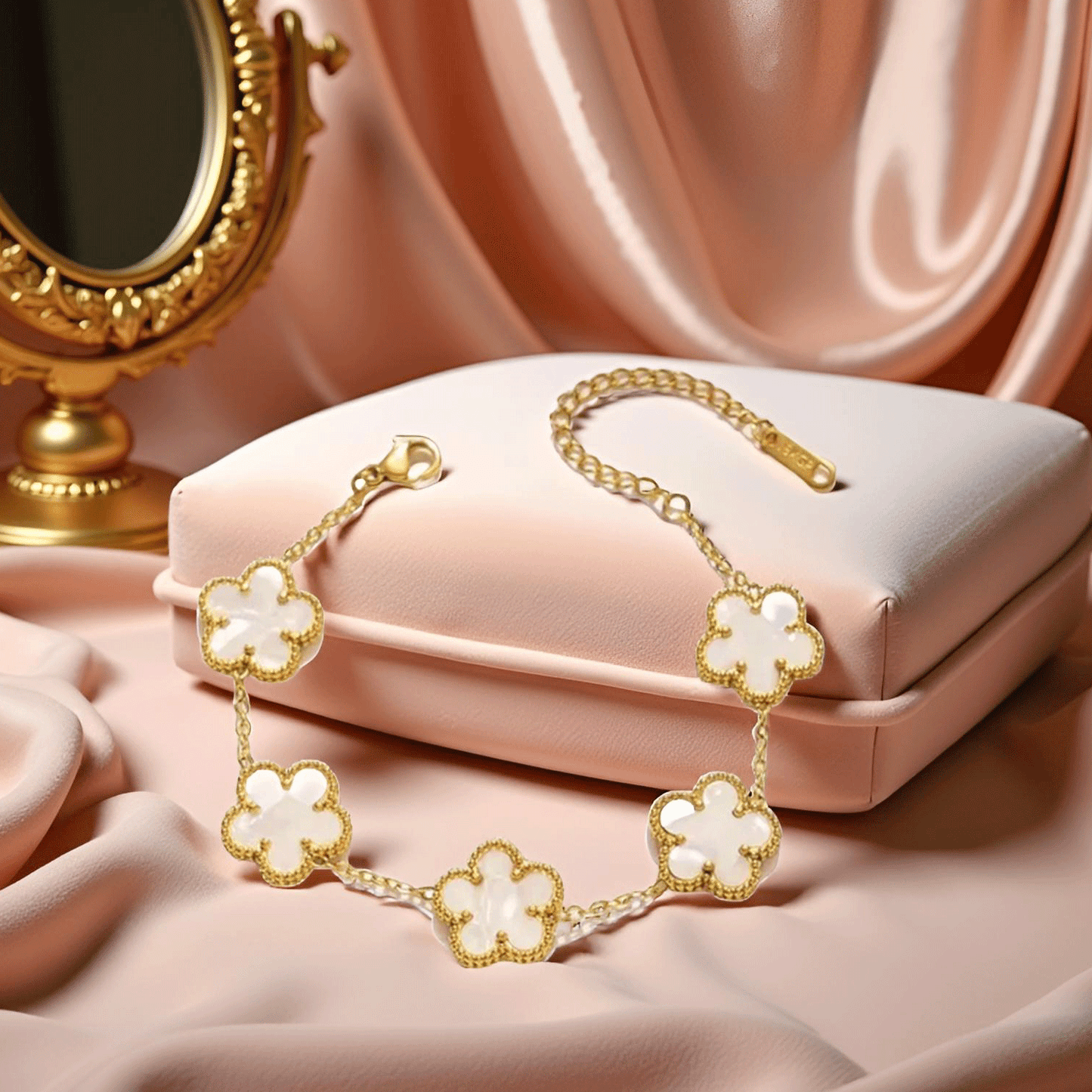 Elegant clover Gold Plated Chain Bracelet for Women (Skin Safe)