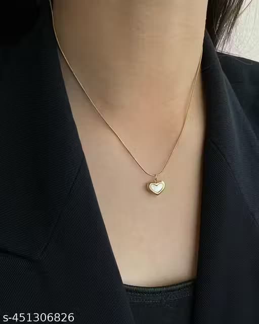 Golden Heart Pearl Pendant Necklace