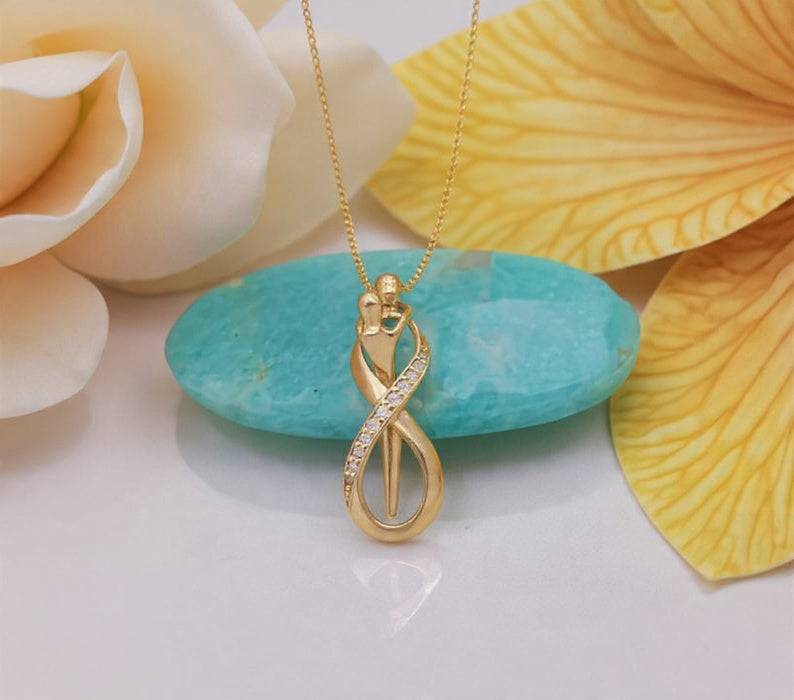 Infinity Love Pendant Necklace – Minimal Gold Chain for Women (Anti-Tarnish & Daily Wear)